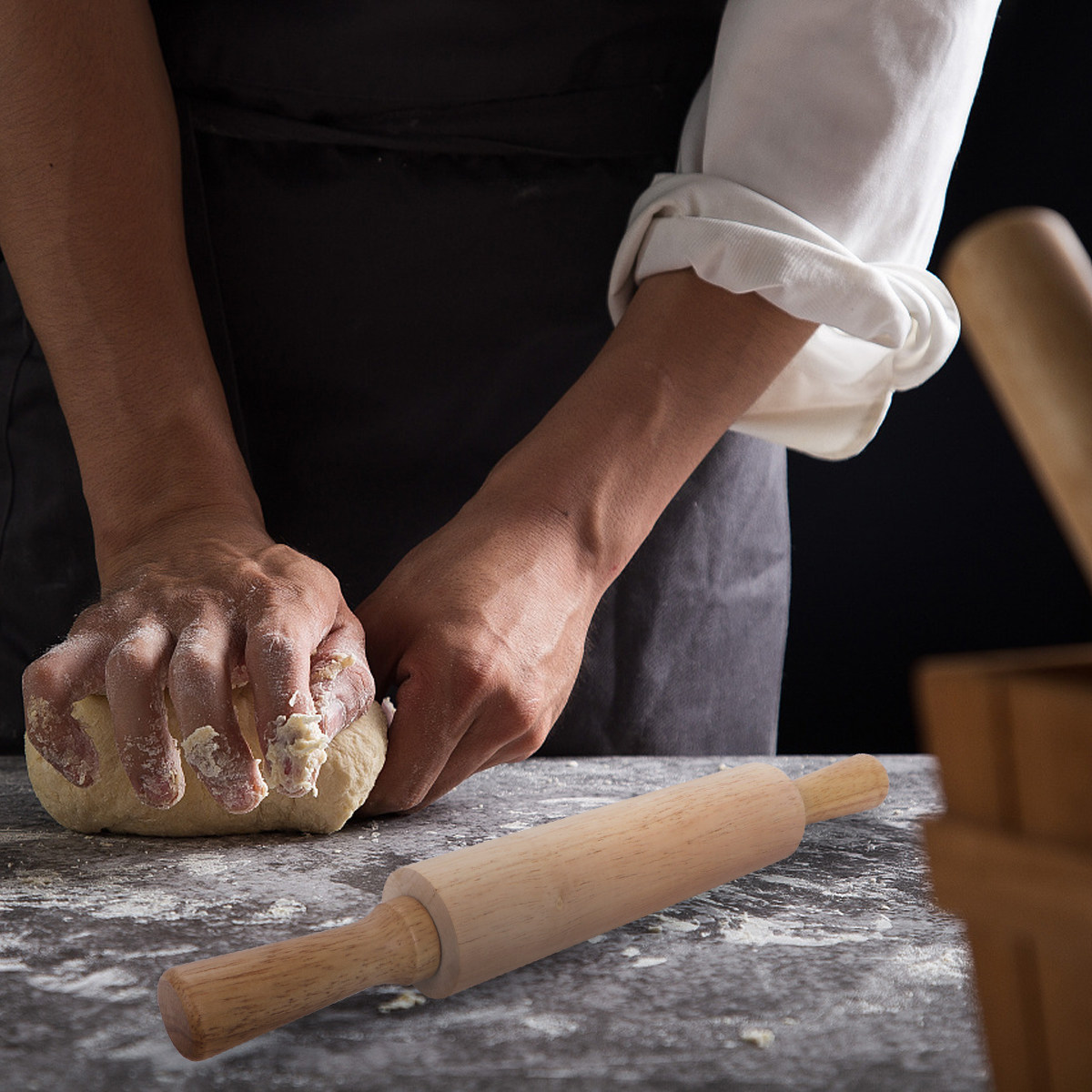 عجلة لف العجين المصنوعة من خشب - مراجعة Kitchen Roller Baking وسعره