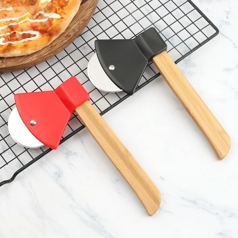 قطاعة بيتزا خشبية على شكل فأس، - مراجعة Kitchen Roller Baking وسعره